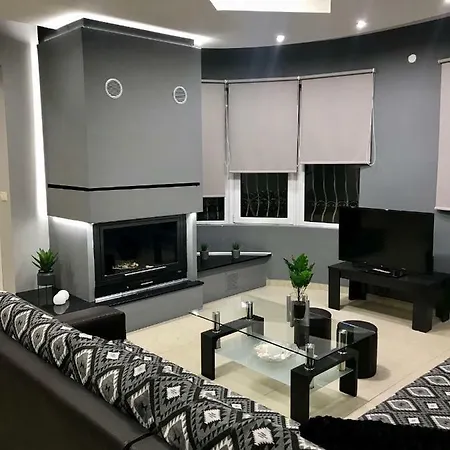Modern Hilltop Family House W Amazing View Vilă *